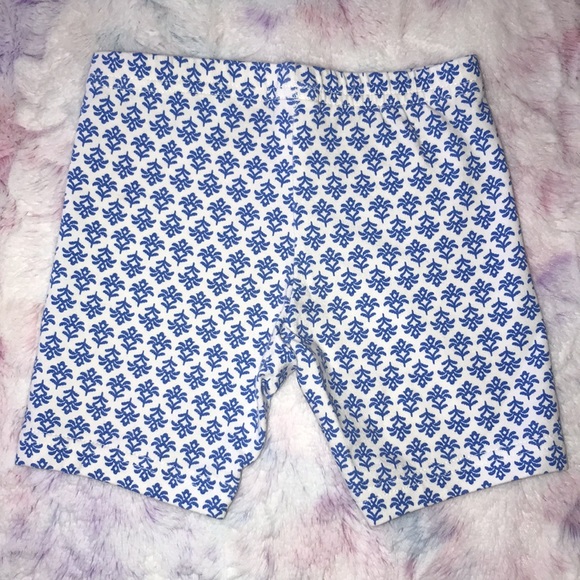 Carter’s 2-Piece Outfit. - Picture 8 of 8